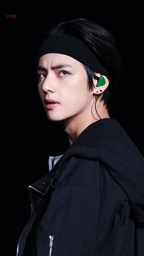 kim taehyung headband